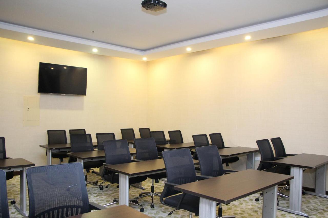 Almuhaidb Residence Al Al Jubail Esterno foto
