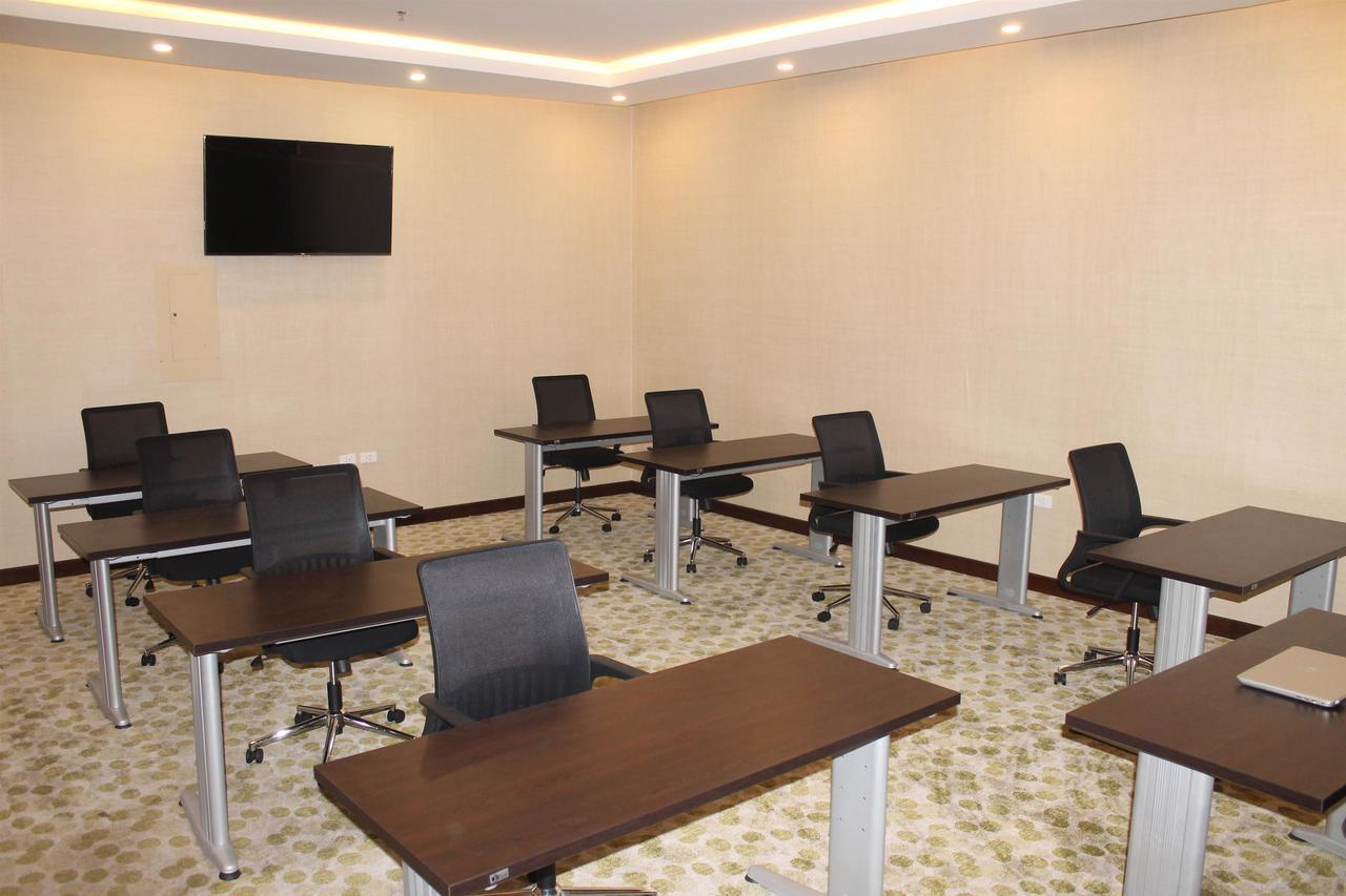 Almuhaidb Residence Al Al Jubail Esterno foto
