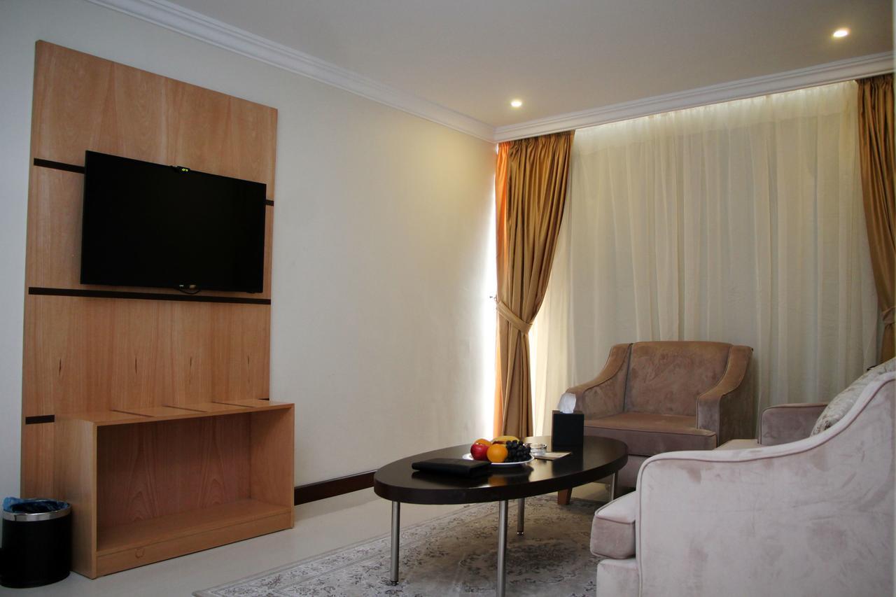 Almuhaidb Residence Al Al Jubail Esterno foto