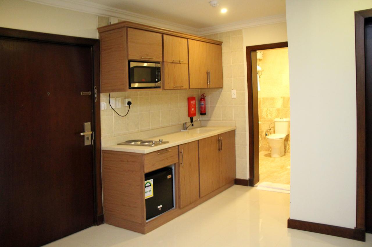 Almuhaidb Residence Al Al Jubail Esterno foto